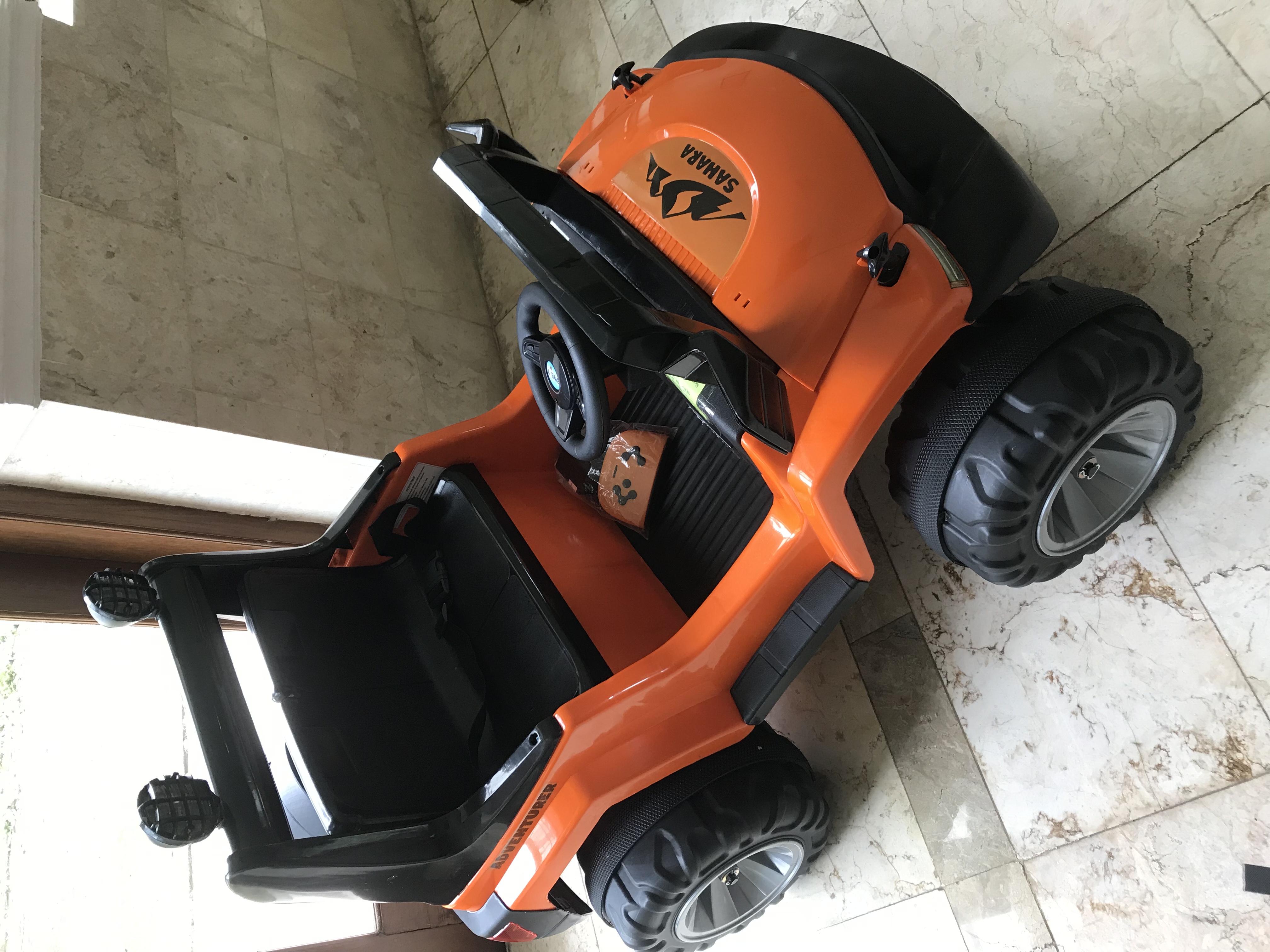 MOBILAN AKI ADVANTURE 